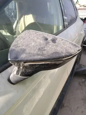 Foto de RETROVISOR IZQUIERDO SEAT ARONA (KJ) 1.6 TDI (116 CV / 85 KW) foto 2