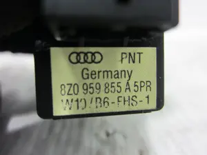 Foto de MANDO ELEVALUNAS DELANTERO DERECHO AUDI A4 BERLINA (8E) 2.0 16V FSI (150 CV / 110 KW) referencia 8Z0959855A foto 2