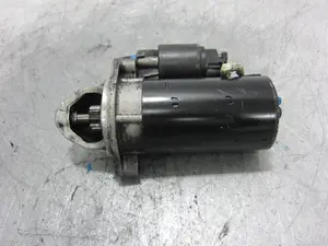 Foto de MOTOR ARRANQUE MERCEDES-BENZ CLASE C (BM 202) FAMILIAR referencia 0001109036