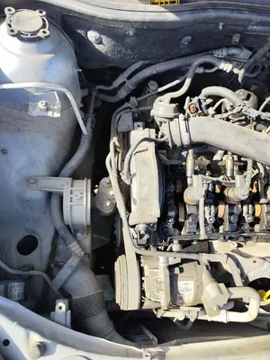 Foto de DESPIECE MOTOR OPEL ASTRA H GTC 1.7 16V CDTI (101 CV / 74 KW) referencia Z17DTH foto 2