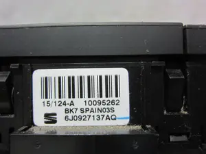 Foto de MANDO MULTIFUNCION SEAT IBIZA BERLINA (6J5) 1.2 TSI (86 CV / 63 KW) referencia 6J0927137AQ foto 2