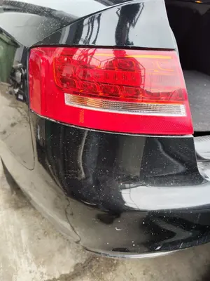 Foto de PILOTO TRASERO IZQUIERDO AUDI A5 COUPE (8T) 2.0 16V TDI (170 CV / 125 KW)