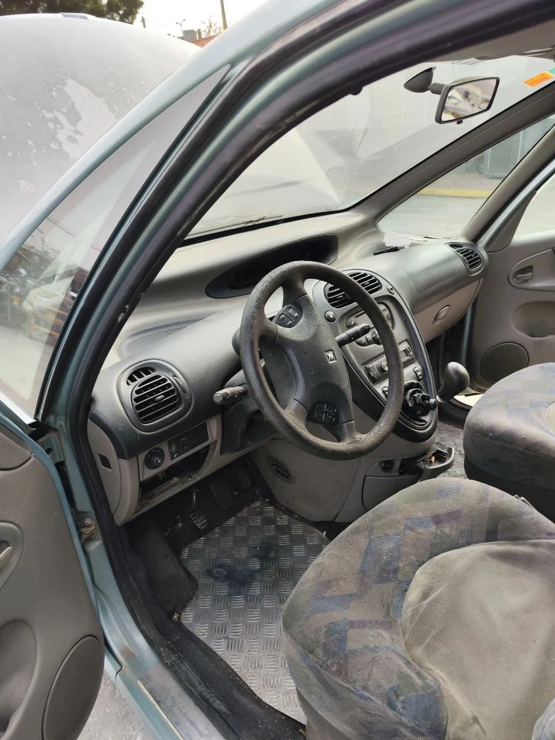 Foto de SALPICADERO CITROEN XSARA PICASSO 2.0 HDi CAT (RHY / DW10TD) (90 CV / 66 KW) referencia 821185