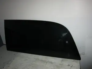 Foto de LUNA TRASERA IZQUIERDA MERCEDES-BENZ VIANO (639) 2.1 CDI CAT (150 CV / 110 KW) referencia 43R004536
