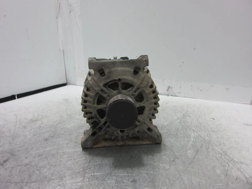 Foto de ALTERNADOR MERCEDES-BENZ CLASE A (BM 169) referencia A2661541202