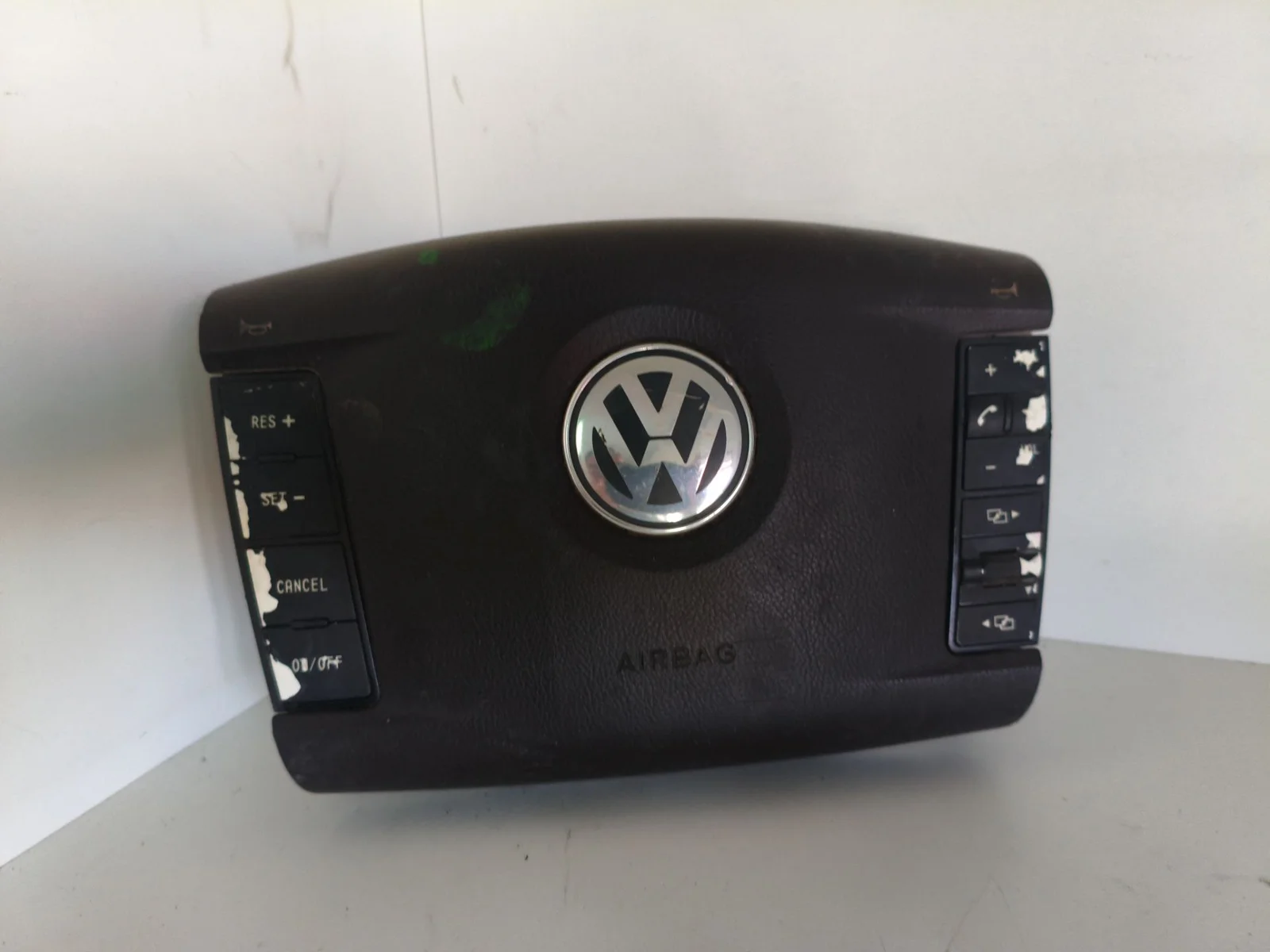 Foto de AIRBAG DELANTERO IZQUIERDO VOLKSWAGEN TOUAREG (7LA)