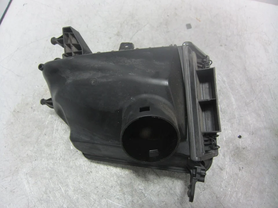 Foto de CAJA FILTRO AIRE NISSAN QASHQAI (J10) 2.0 16V CAT (141 CV / 104 KW) referencia 16500JD50E