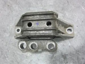 Foto de SOPORTE MOTOR CHEVROLET HHR 2.4 16V (170 CV / 125 KW)