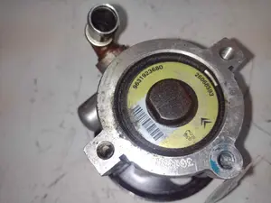 Foto de BOMBA DIRECCION CITROEN XSARA BERLINA referencia 26045330 foto 4