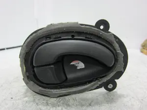 Foto de MANETA INTERIOR TRASERA IZQUIERDA PEUGEOT 406 BERLINA (S1/S2) 3.0 V6 24V CAT (190 CV / 140 KW) referencia 93118500 foto 1