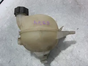 Foto de DEPOSITO EXPANSION CITROEN C3 1.4 HDi (68 CV / 50 KW) referencia 9639562580 foto 5