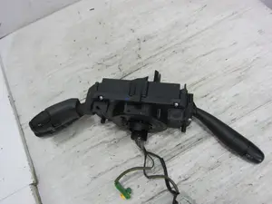 Foto de MANDO MULTIFUNCION PEUGEOT 207 1.6 16V HDi FAP (90 CV / 66 KW) referencia 96630732XT foto 4