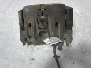 Foto de PINZA DE FRENO TRASERA IZQUIERDA IVECO DAILY FURGÓN 2.8 Diesel CAT (146 CV / 107 KW) referencia 777642 foto 5