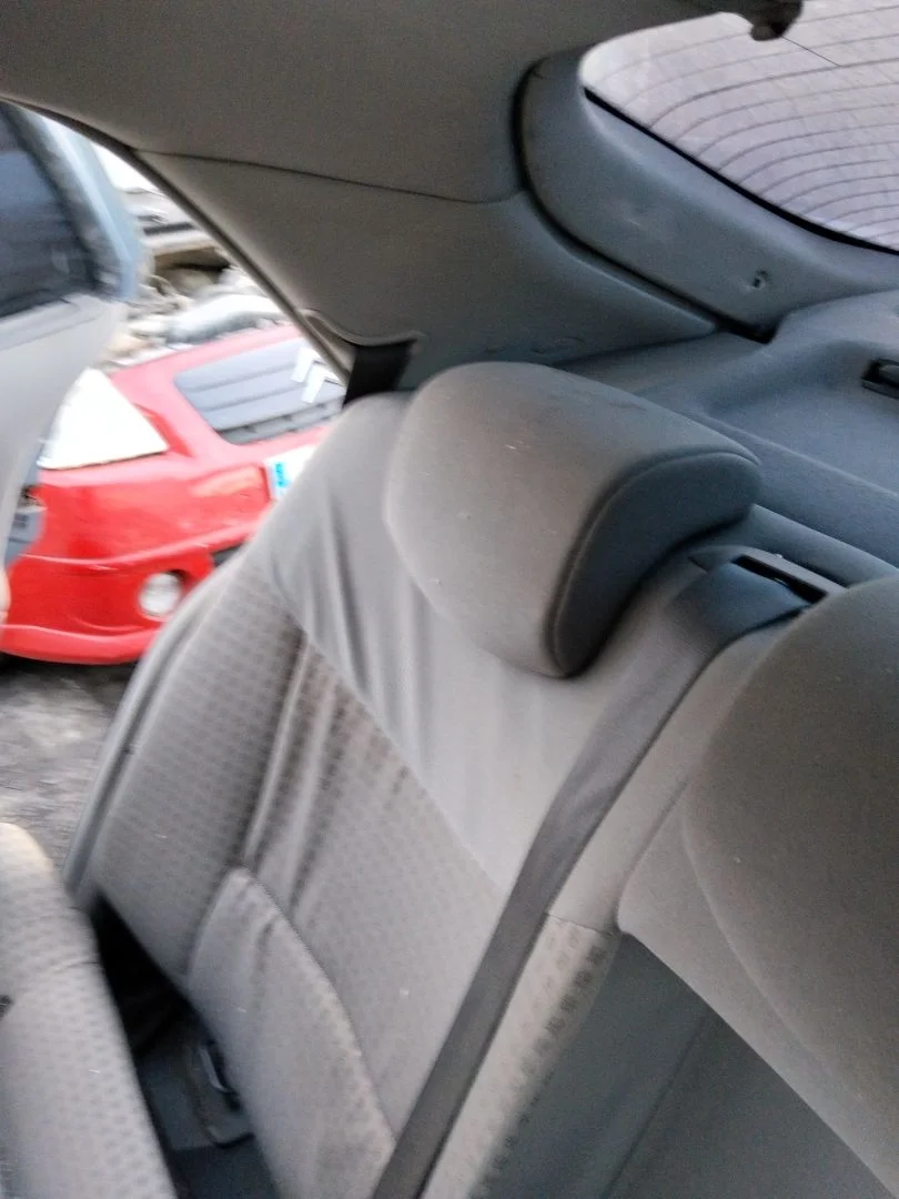 Foto de CINTURON SEGURIDAD TRASERO DERECHO RENAULT LAGUNA II (BG0) 1.9 dCi Diesel CAT (101 CV / 74 KW)