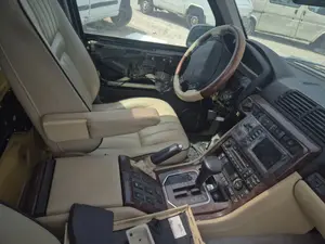 Foto de ENGANCHE CINTURON DELANTERO IZQUIERDO LAND ROVER RANGE ROVER (LP) 4.6 CAT (218 CV / 160 KW)