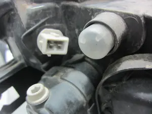 Foto de FARO IZQUIERDO PEUGEOT 206 1.6 (88 CV / 65 KW) referencia 085501245L foto 8