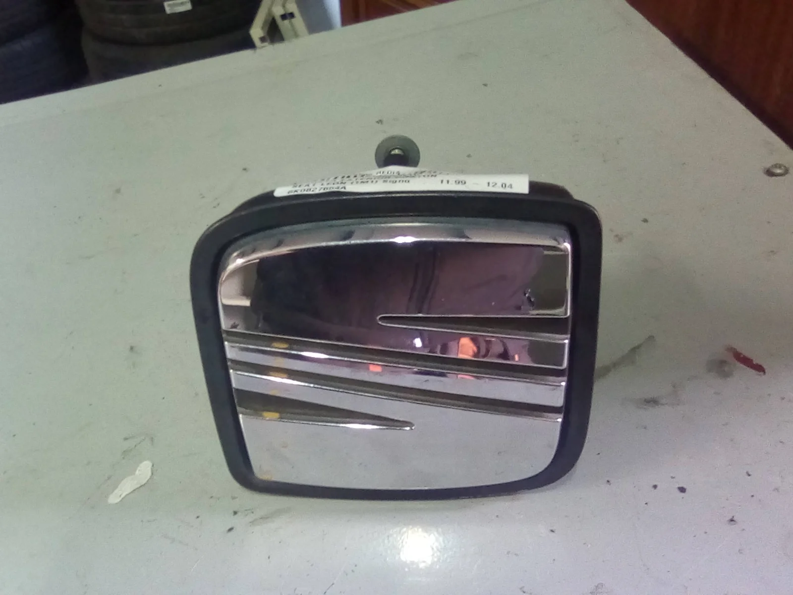 Foto de NO IDENTIFICADO SEAT LEON (1M1) 1.9 TDI (90 CV / 66 KW) referencia 6K0827654A