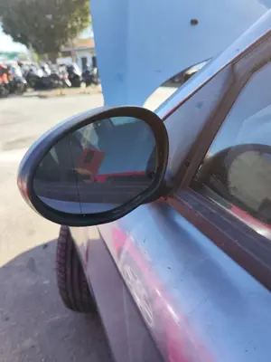 Foto de RETROVISOR IZQUIERDO ALFA ROMEO 147 (190) 1.9 JTD CAT (110 CV / 81 KW) foto 2