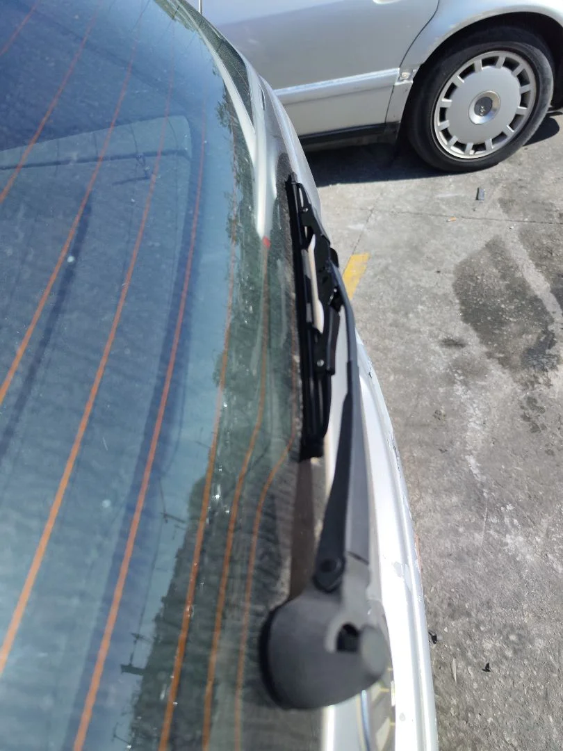 Foto de BRAZO LIMPIA TRASERO VOLKSWAGEN POLO IV (9N1) 1.4 16V (75 CV / 55 KW) referencia 6Q6955707