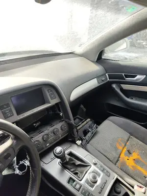 Foto de SALPICADERO AUDI A6 AVANT (4F5) 2.0 16V TFSI (170 CV / 125 KW) referencia 4F1857041R FKZ foto 2