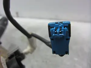 Foto de MANDO MULTIFUNCION CITROEN C4 BERLINA 1.6 HDi FAP (112 CV / 82 KW) referencia 96667245ZD foto 8