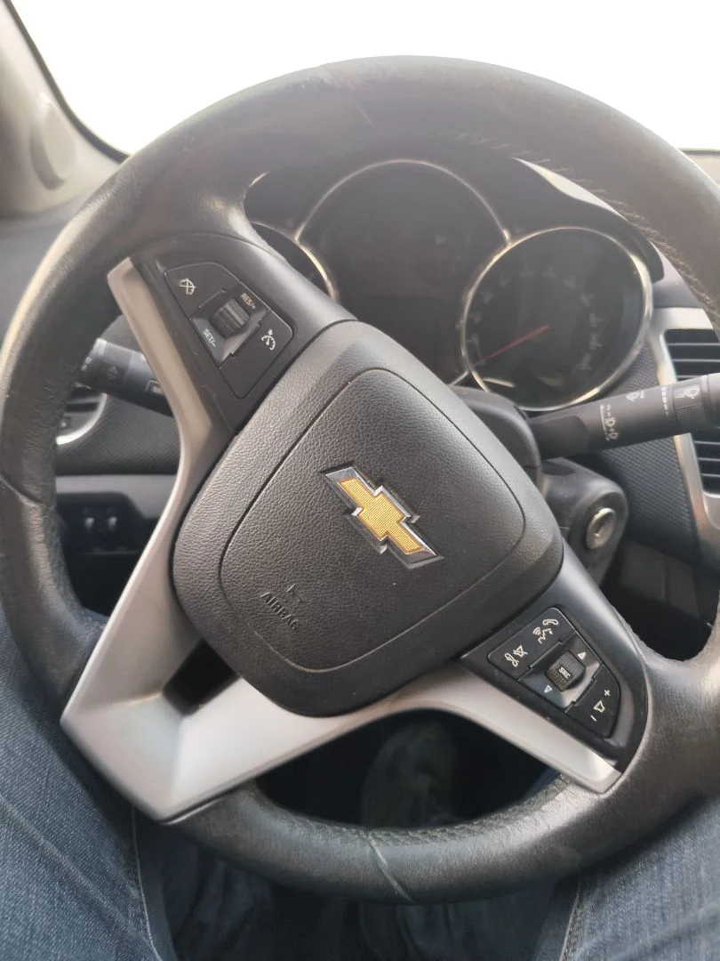 Foto de AIRBAG DELANTERO IZQUIERDO CHEVROLET CRUZE 2.0 Diesel CAT (163 CV / 120 KW)