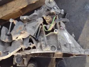 Foto de CAJA CAMBIOS CITROEN XSARA PICASSO referencia 20DL65