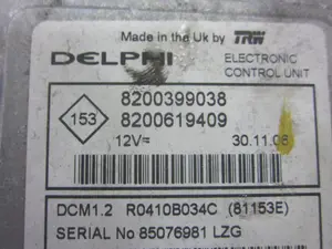 Foto de CENTRALITA MOTOR UCE RENAULT CLIO III 1.5 dCi Diesel (68 CV / 50 KW) referencia 8200399038 foto 5