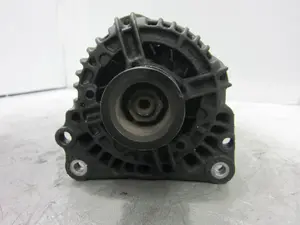 Foto de ALTERNADOR SEAT CORDOBA VARIO (6K5) referencia 037903025M