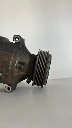 Foto de COMPRESOR AIRE ACONDICIONADO MAZDA 3 BERLINA (BK) referencia 5A797530046819144 foto 2