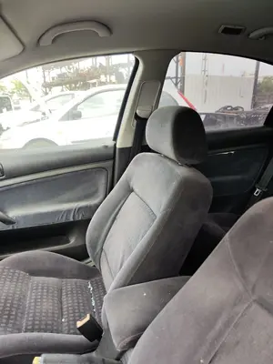 Foto de CINTURON SEGURIDAD DELANTERO IZQUIERDO VOLKSWAGEN PASSAT BERLINA (3B3) 1.9 TDI (131 CV / 96 KW) referencia 3B1857705H FKZ