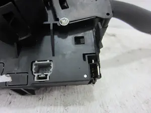 Foto de MANDO MULTIFUNCION CITROEN C2 1.4 (73 CV / 54 KW) referencia 96488227XT foto 9