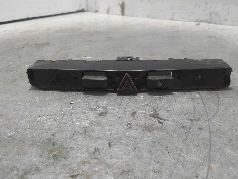 Foto de WARNING OPEL ZAFIRA B 1.7 16V CDTI (110 CV / 81 KW) referencia 660332