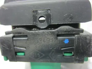 Foto de INTERRUPTOR RENAULT CLIO IV GRANDTOUR 0.9 Energy (90 CV / 66 KW) referencia 251534917R foto 2