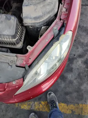 Foto de FARO IZQUIERDO PEUGEOT 307 (S1)(04.2001) 1.6 16V CAT (109 CV / 80 KW) referencia 6204Z2 foto 3