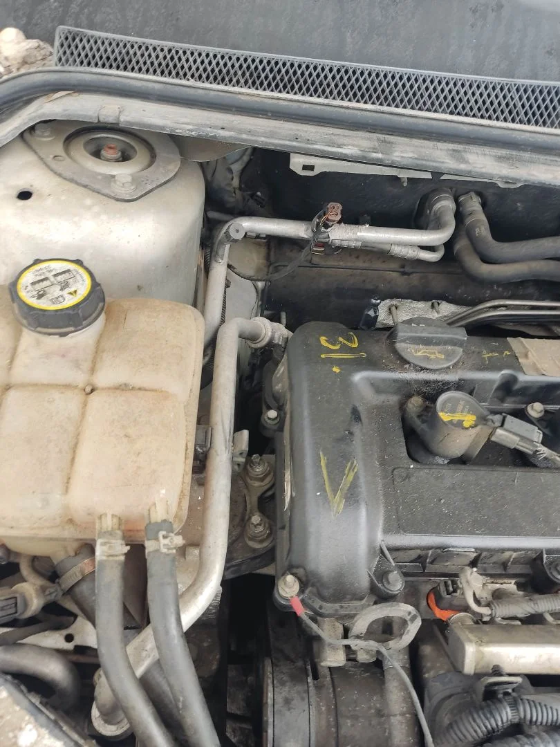 Foto de TUBOS AIRE ACONDICIONADO FORD FOCUS BERLINA (CAP) 1.8 Flexifuel CAT (125 CV / 92 KW) referencia 1742126