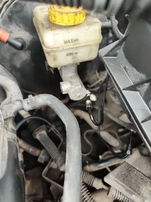 Foto de BOMBA FRENO SKODA OCTAVIA BERLINA (1U2) 1.9 TDI (90 CV / 66 KW) referencia 1J1611349