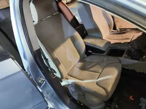 Foto de ASIENTO DELANTERO DERECHO VOLKSWAGEN PASSAT BERLINA (3C2) 2.0 TDI (140 CV / 103 KW)