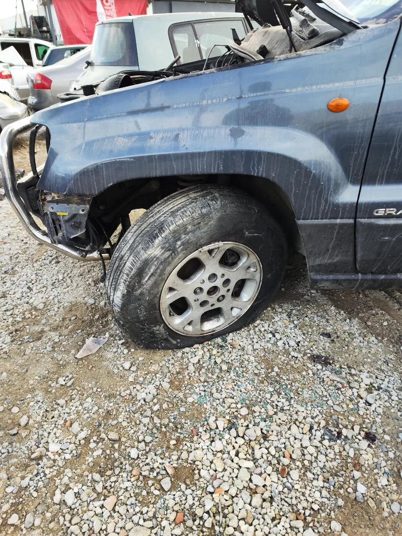 Foto de ALETA DELANTERA IZQUIERDA JEEP GRAND CHEROKEE (WJ/WG) 4.0 CAT (190 CV / 140 KW)