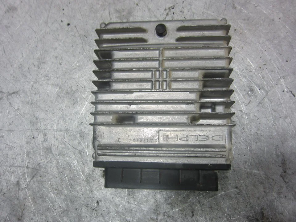 Foto de CENTRALITA MOTOR UCE FORD TOURNEO CONNECT (TC7) 1.8 TDCi CAT (90 CV / 66 KW) referencia 4T1112A650CC