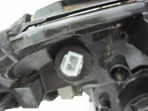 Foto de FARO IZQUIERDO RENAULT SCENIC I (JA...) 1.6 (107 CV / 79 KW) referencia 7700432096 foto 6