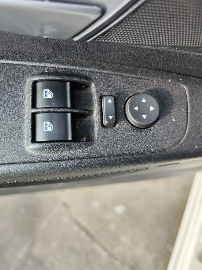 Foto de MANDO RETROVISOR FIAT GRANDE PUNTO (199) 1.4 (95 CV / 70 KW)
