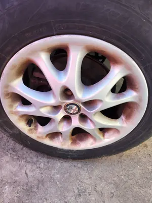 Foto de LLANTA ALFA ROMEO 147 (190) 1.9 JTD CAT (110 CV / 81 KW)