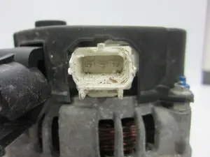 Foto de ALTERNADOR FORD FOCUS BERLINA (CEW) referencia 1022118356 foto 2