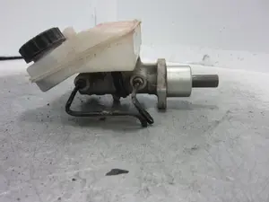 Foto de BOMBA FRENO PEUGEOT 206 1.6 16V CAT (109 CV / 80 KW) referencia 03350884271 foto 4
