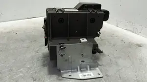 Foto de CAJA RELES / FUSIBLES MG HS 1.5 Turbo (161 CV / 119 KW) referencia 10888784 foto 5