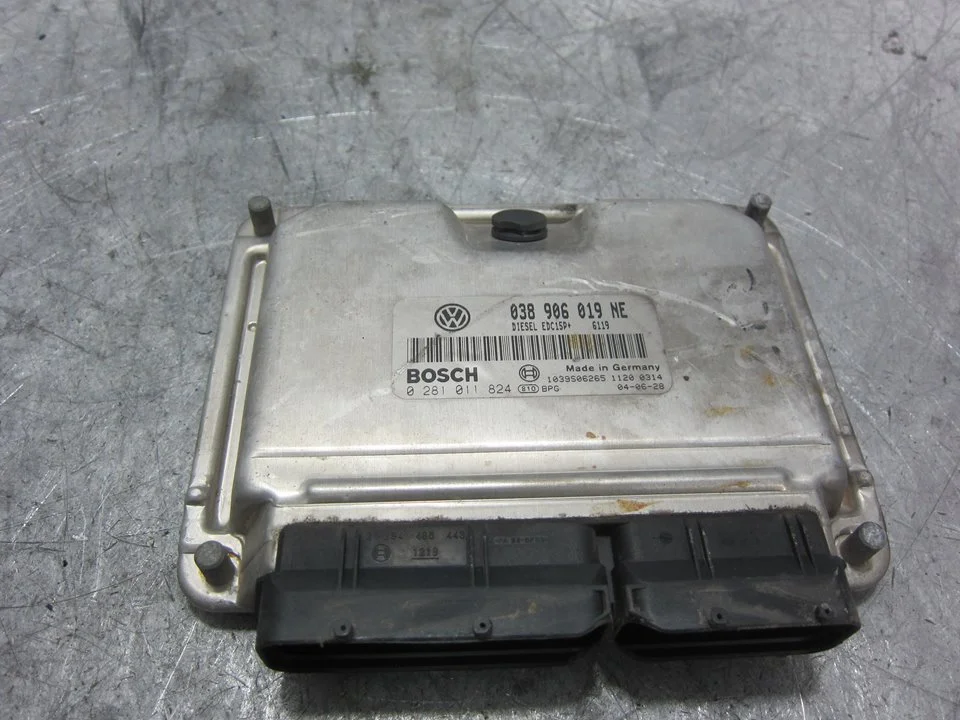 Foto de CENTRALITA MOTOR UCE SEAT IBIZA (6L1) referencia 038906019NE