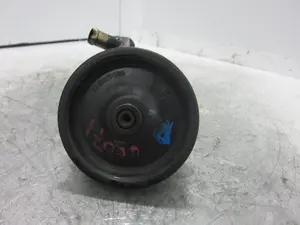 Foto de BOMBA DIRECCION FORD TRANSIT CAJA ABIERTA (FY) 2.4 TDE CAT (120 CV / 88 KW) referencia YC1E3A733AB