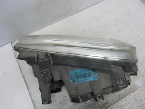 Foto de FARO DERECHO VOLKSWAGEN GOLF IV BERLINA (1J1)(10.1997) 1.9 TDI (101 CV / 74 KW) referencia 1JK1941018B foto 3