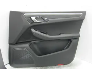 Foto de GUARNECIDO PUERTA DELANTERA DERECHA PORSCHE MACAN (95BA) referencia 95B867106